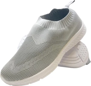 BUTY SPORTOWE-SPORTS SHOES