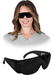 OKULARY OCHRONNE-PROTECTIVE GLASSES