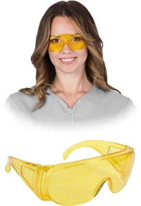 OKULARY OCHRONNE-PROTECTIVE GLASSES