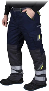SPODNIE OCHRONNE OCIEPLANE DO PASA-PROTECTIVE INSULATED TROUSERS