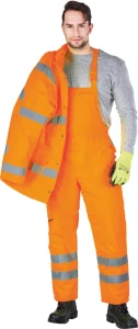 SPODNIE OCHRONNE OGRODNICZKI OCIEPLANE-PROTECTIVE INSULATED BIB-PANTS